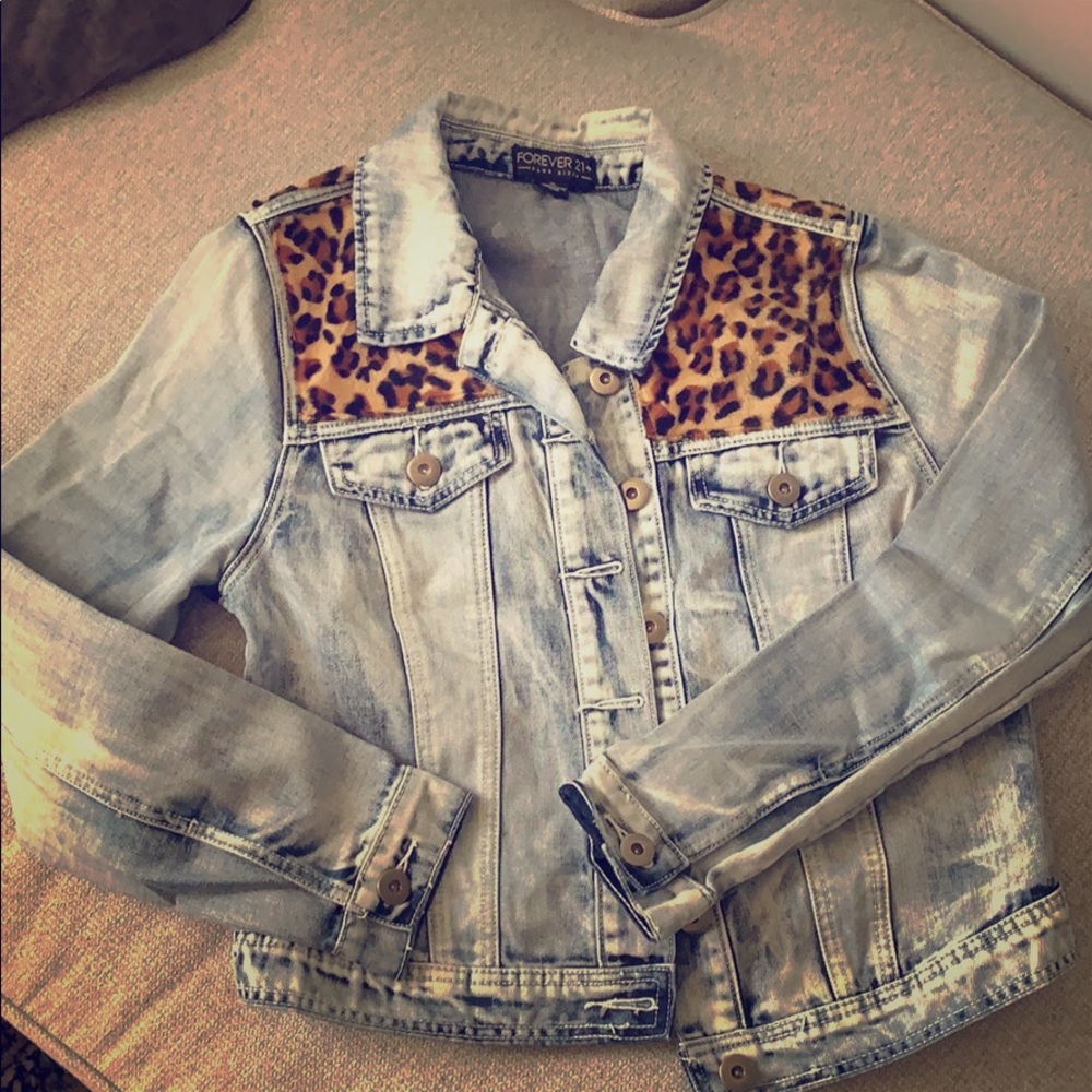 Cheeta print denim jacket